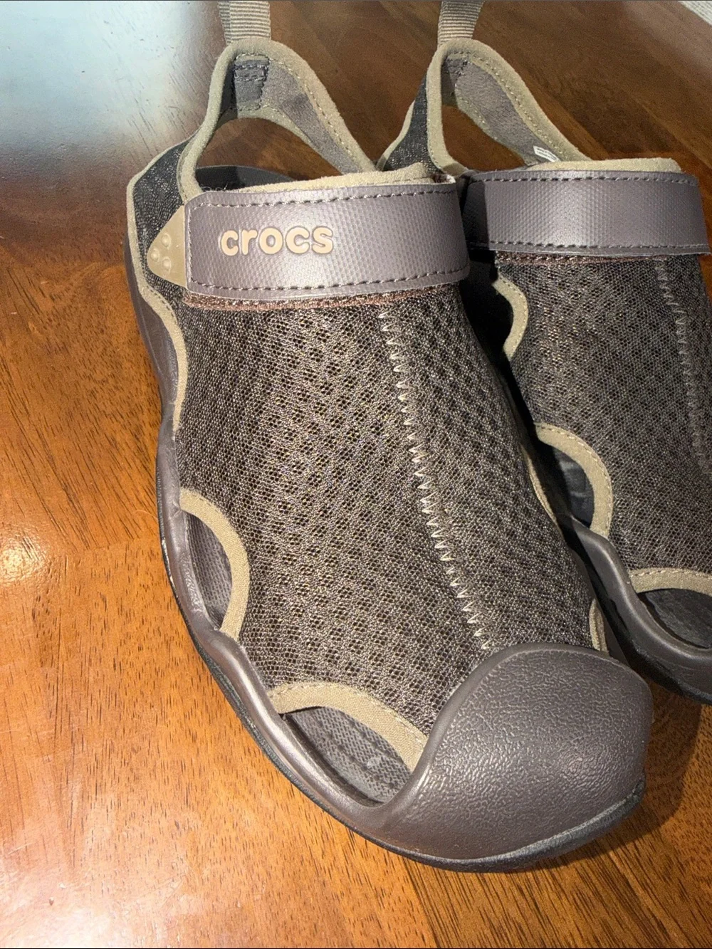CROCS Swiftwater Men's Taupe and Beige Mesh Sport Slides